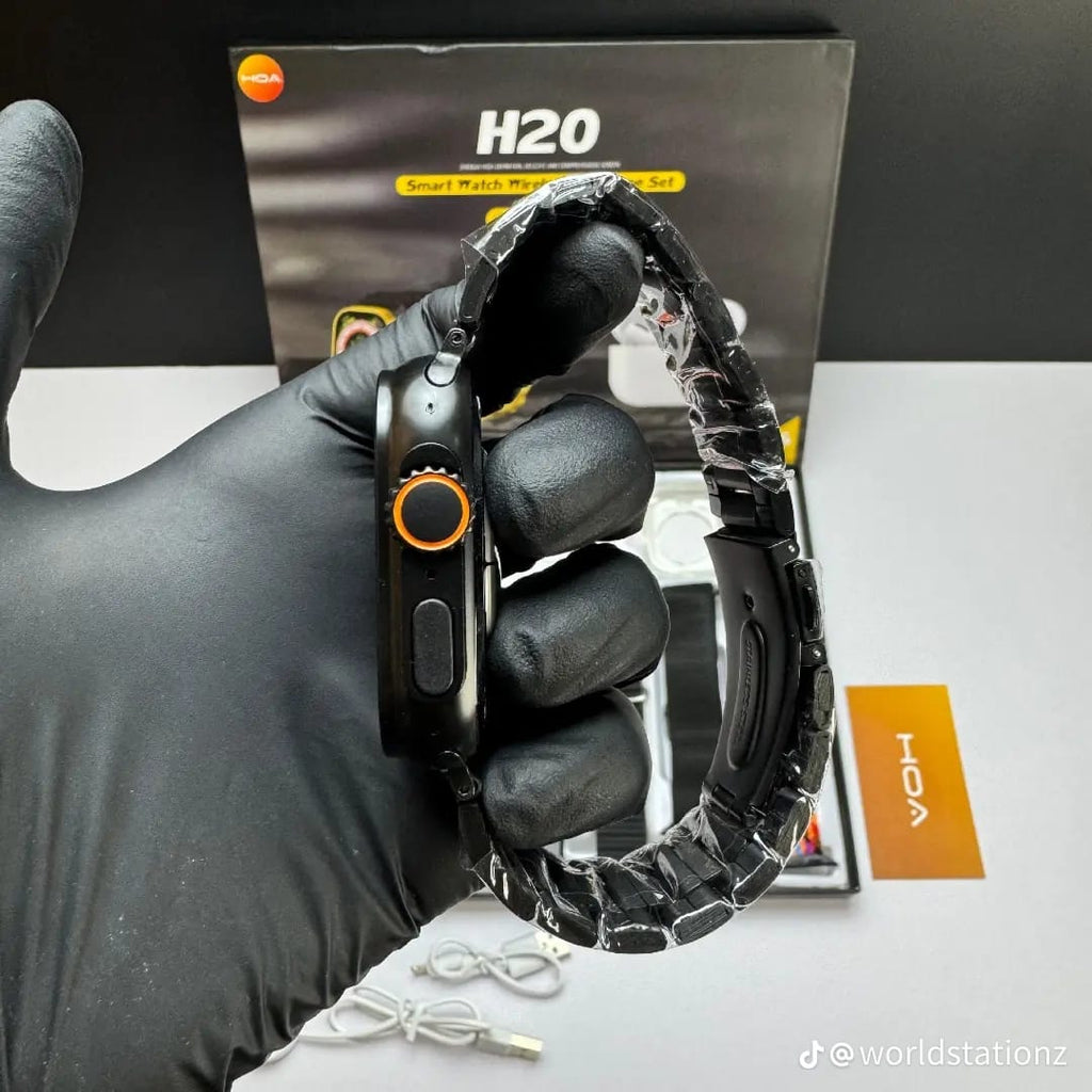 H 20 ULTRA GOLD SMART WATCH+AIRPODS
