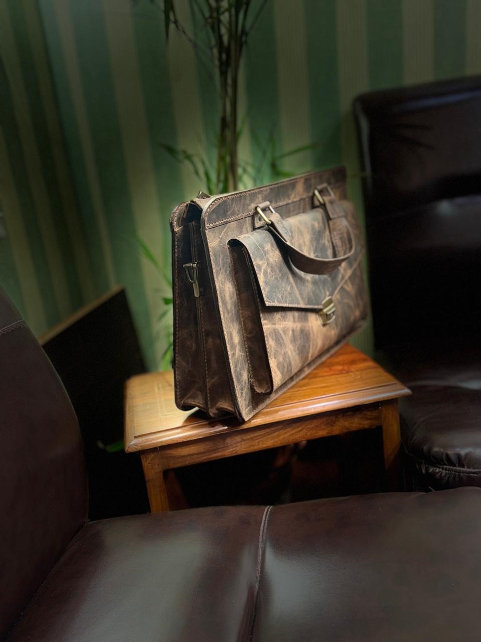 PURE COW LEATHER MEN'S OFFICE LAPTOP BAG🔥