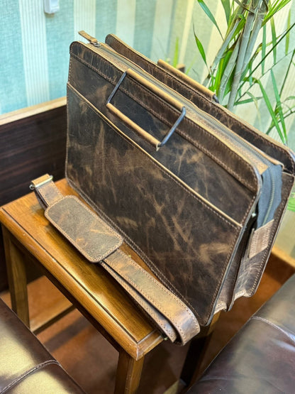 100% PURE COW LEATHER MEN'S LAPTOP BAG🔥