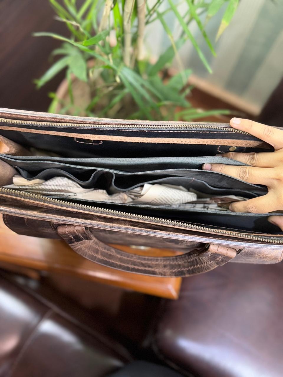 PURE COW LEATHER MEN'S OFFICE LAPTOP BAG🔥