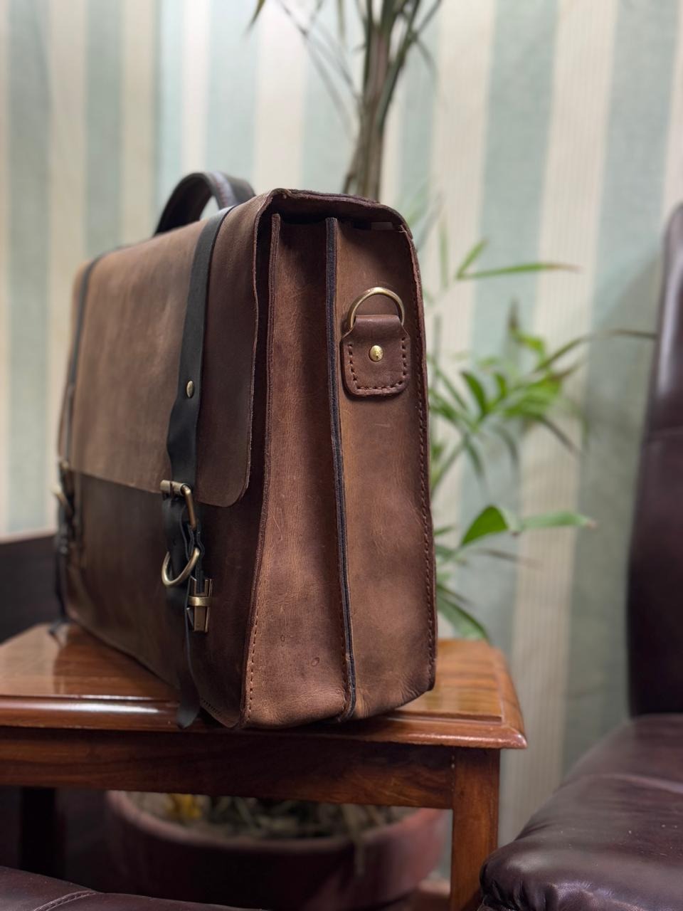 MEN'S OFFICE LAPTOP LEATHER BAG (HAND MADE )🔥
