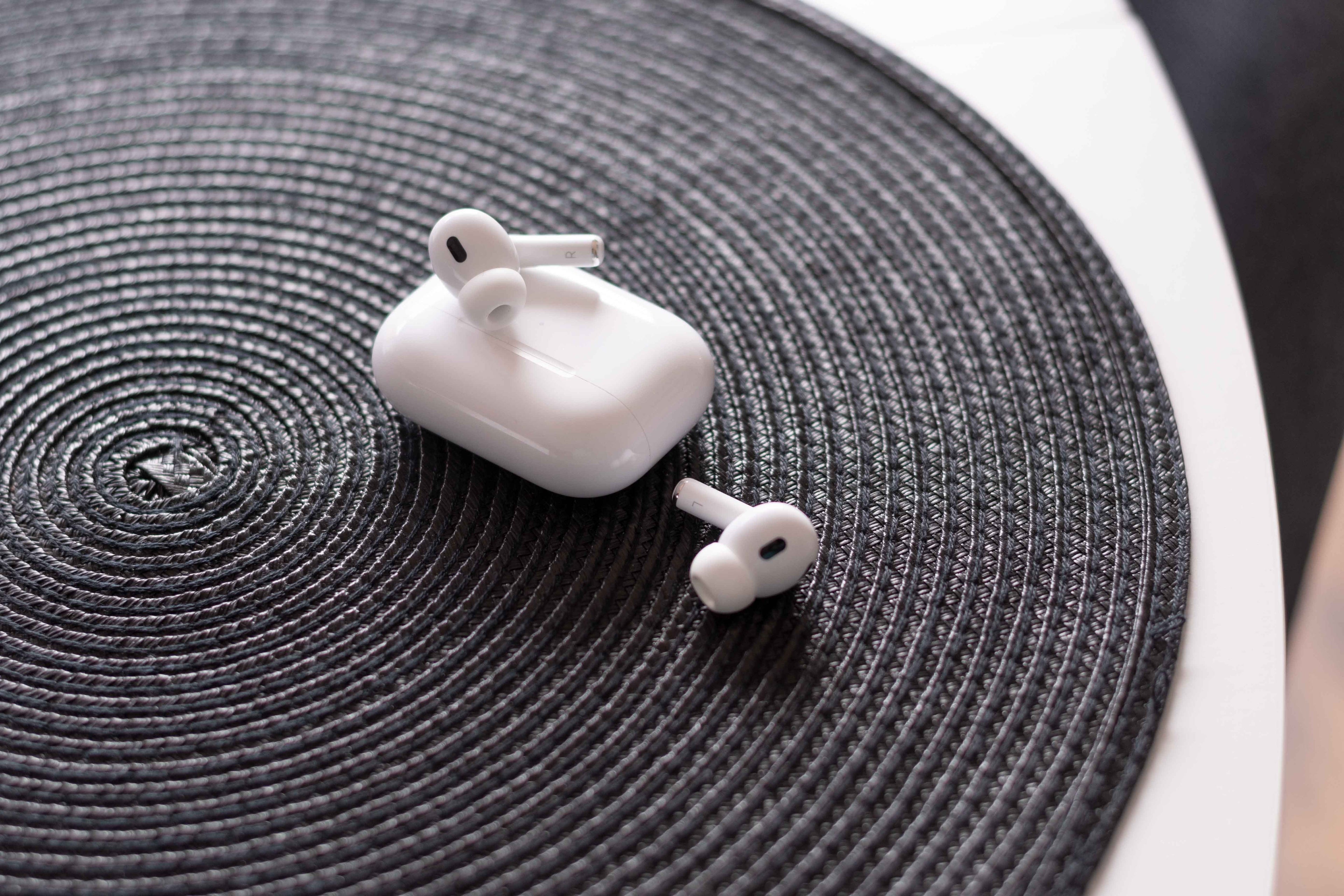 APPLE AIRPODS PRO (2GEN)🤍